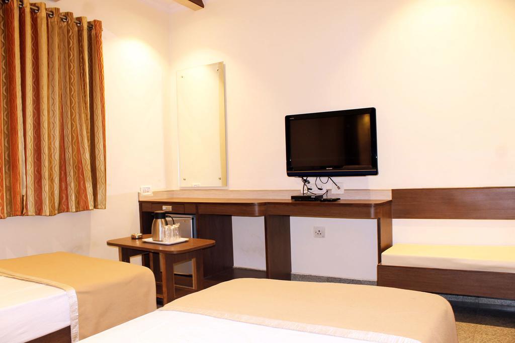Hotel Stay Inn Bangalore Habitación foto